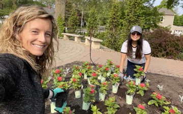 Sarah_Sonia_Central_Gardens_05-2023