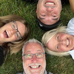 Team_Selfie-web