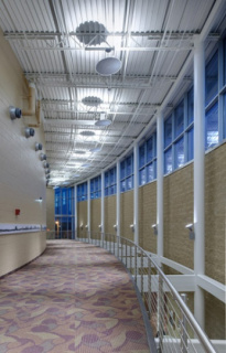 berglandcram_crc__093199_int_2ndflrhall