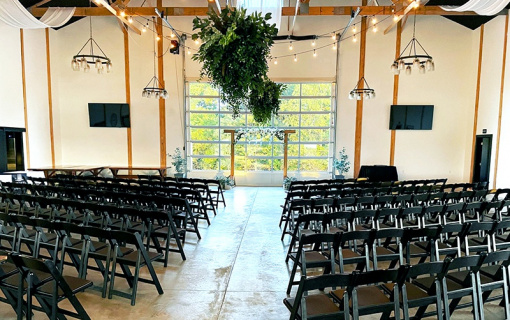 interior-ceremony-decorated