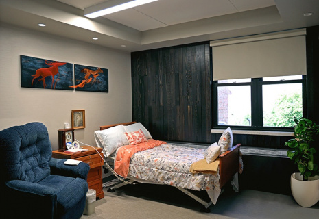 21026-xwing-resident-room
